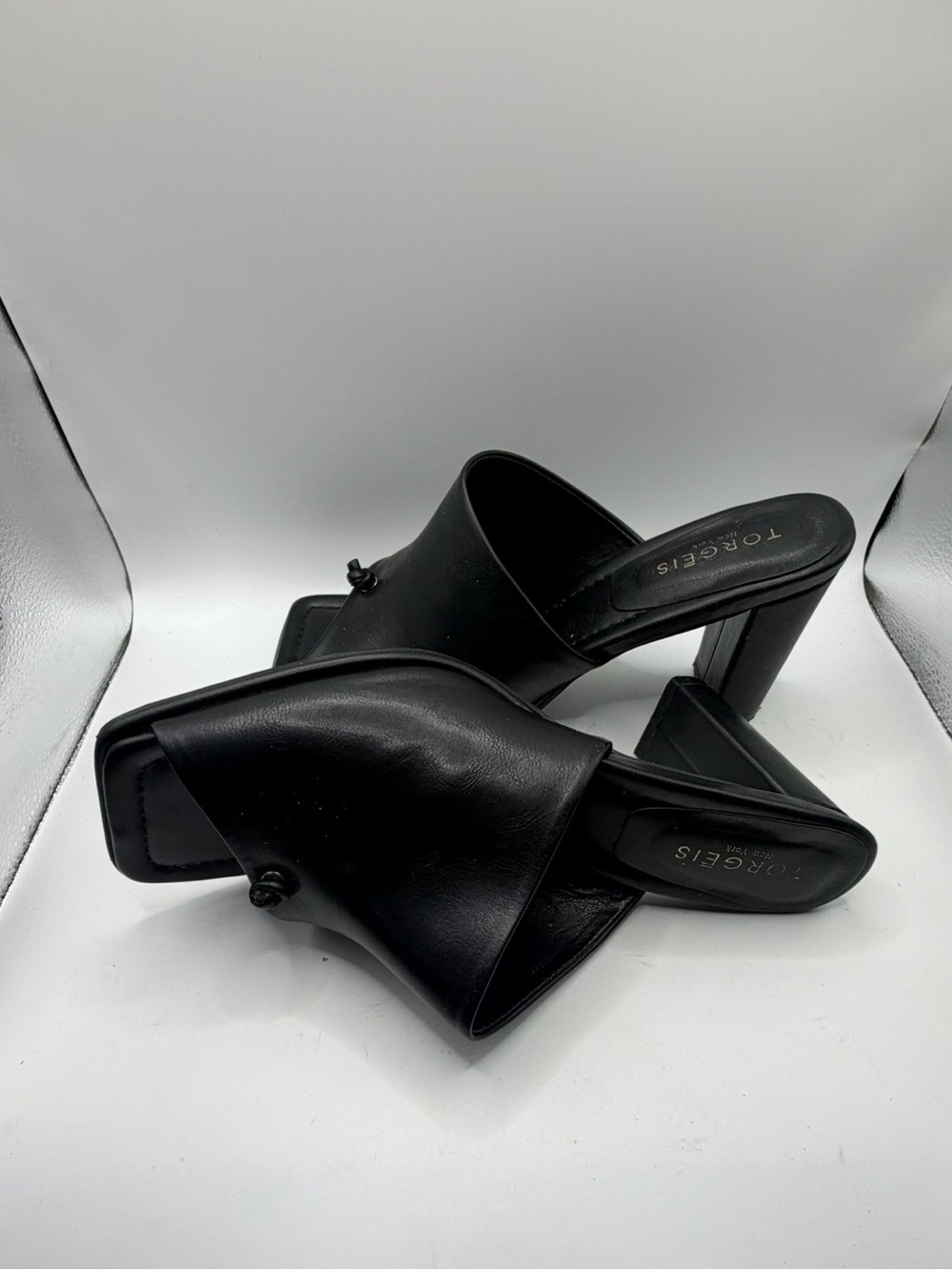 Torgeis Darla Black Leather Open Toe Block Heel Mule